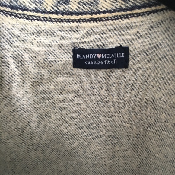 Brandy Melville Denim Vest - Picture 4 of 4